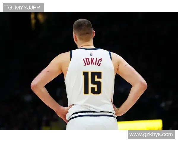 夏季联赛精彩对决勇士与快船争锋相对谁能笑到最后